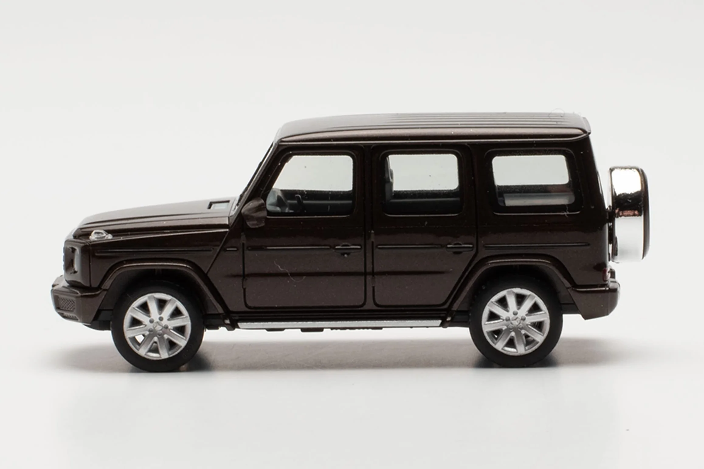Herpa -16.15 Mercedes Benz klasa g, metaliczny mistyczny brąz, 430623-004