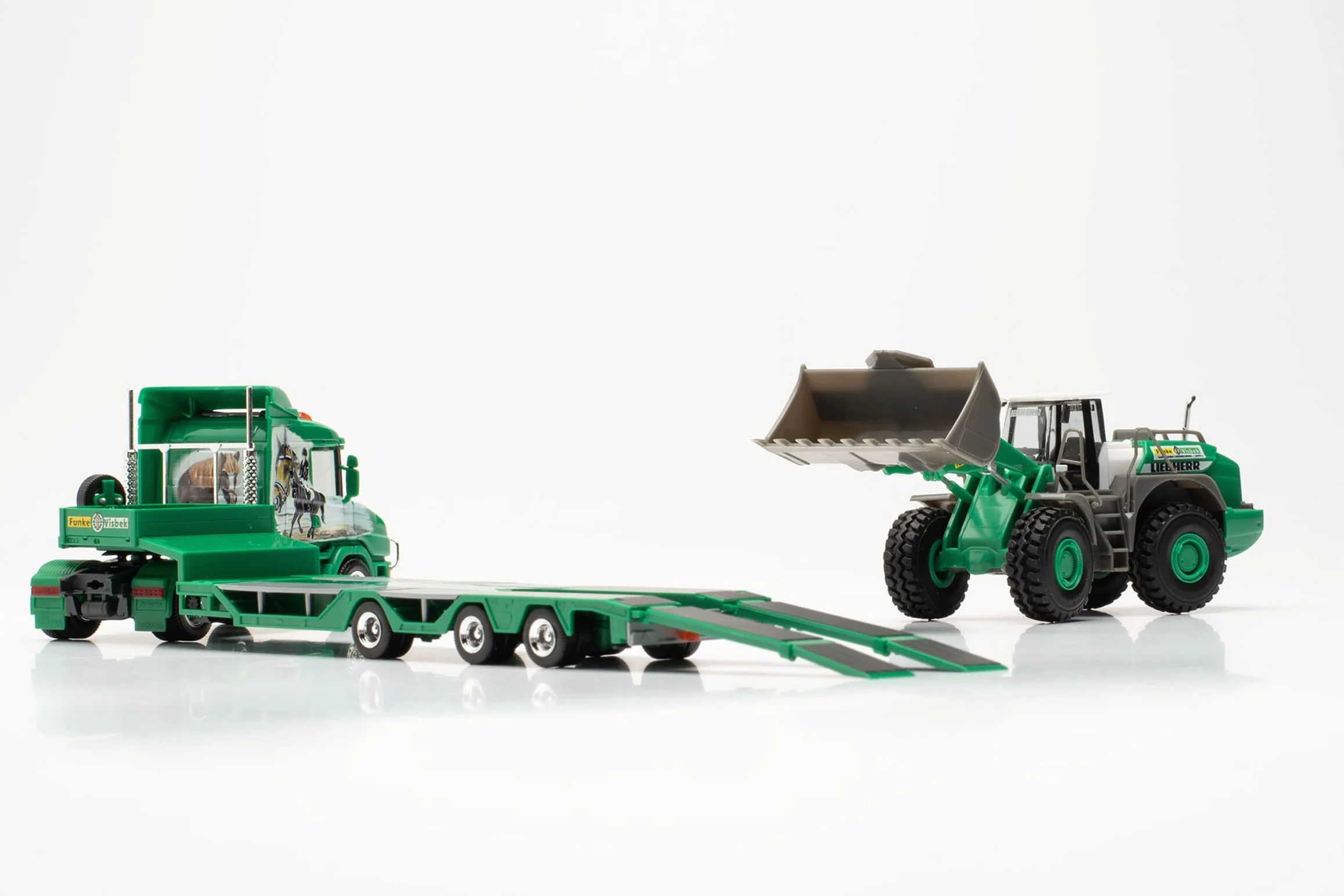 Herpa Scania Model 143 "H.E. Payne Ciągnik naczepa lodówka 1:87, do Dioramy, modelarstwa, części kolekcjonerskie, dekoracja, Made in Germany, tworzywo sztuczne